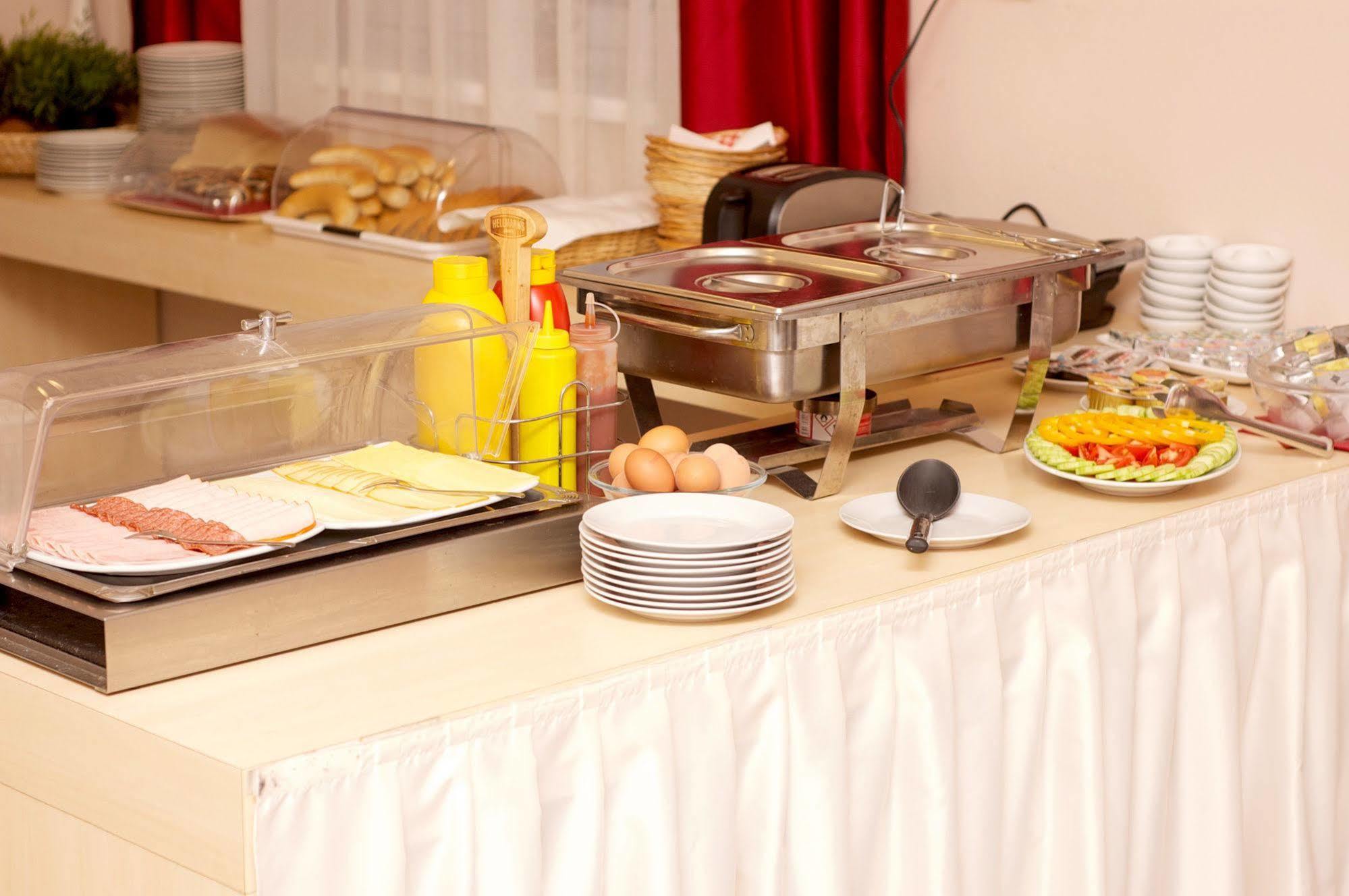 Hotel Albellus Brno Ngoại thất bức ảnh