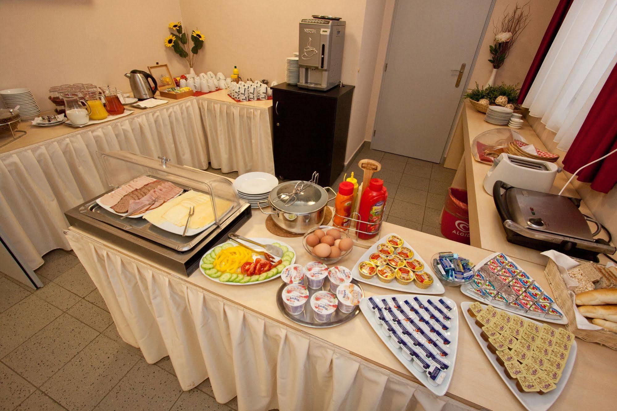 Hotel Albellus Brno Ngoại thất bức ảnh